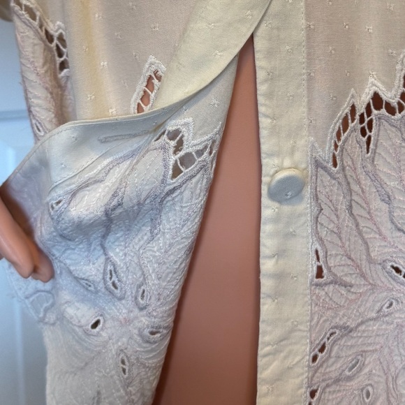 Cream Button-Up Embroidered Tunic - Picture 7 of 12